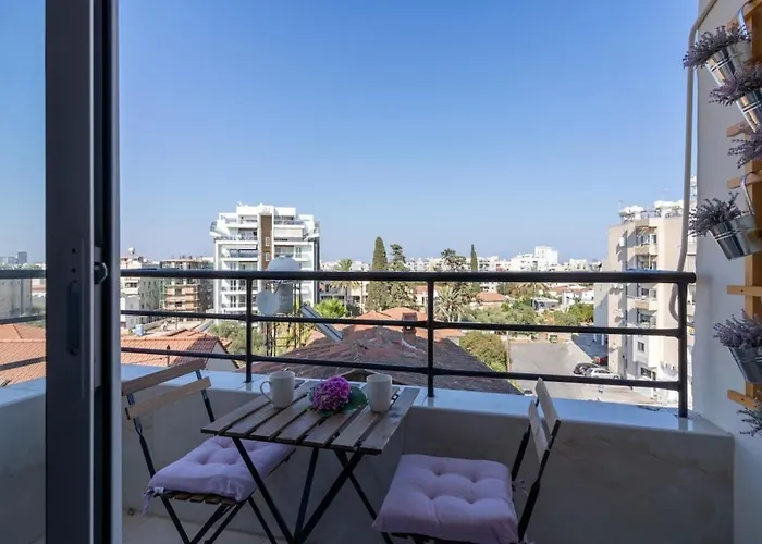 Apartament Mosaic - 1 Bedroom In Larnaca