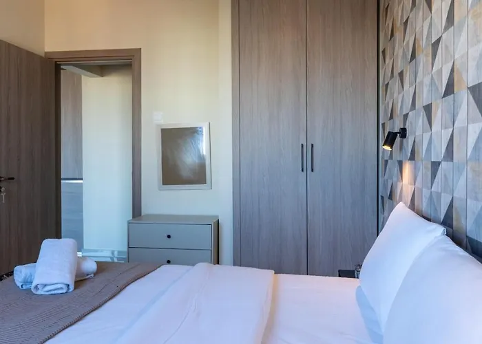 Mosaic - 1 Bedroom In Apartament Larnaca