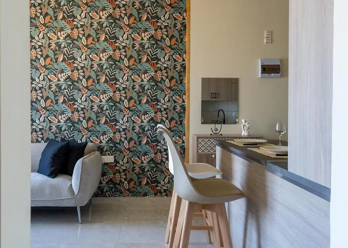 Mosaic - 1 Bedroom In לרנקה